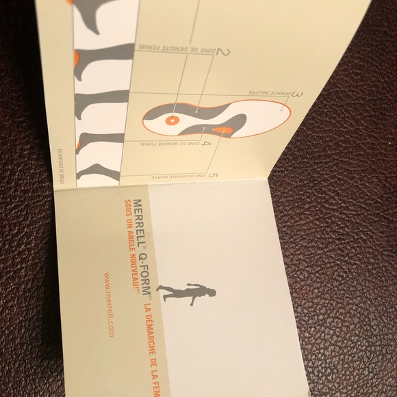 - Womans Merrell Black Shoe 7 Brand new, never worn - Picture 11 of 13